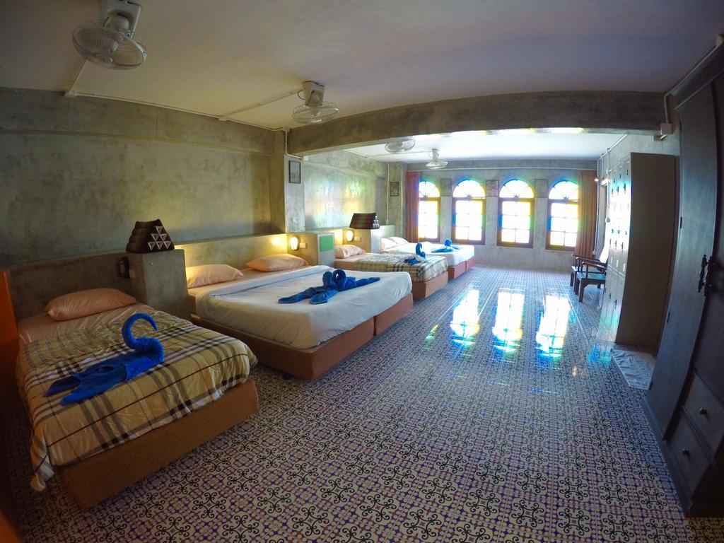 Cafe 66 Hostel