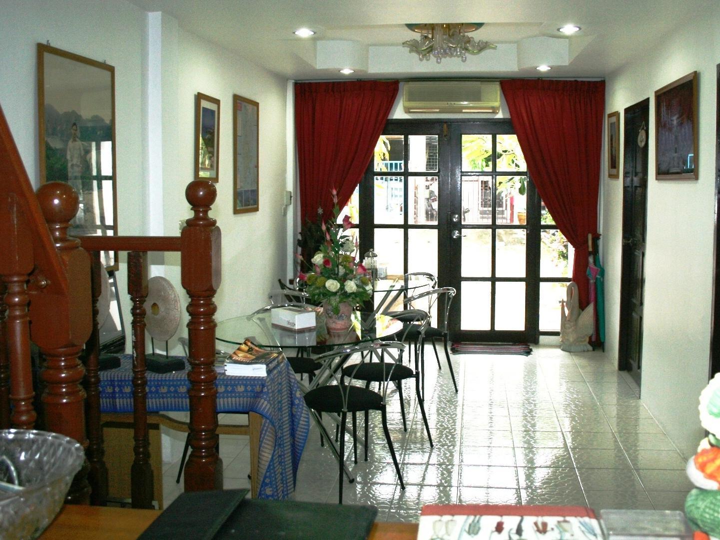 Inn Summer Breeze Wichit