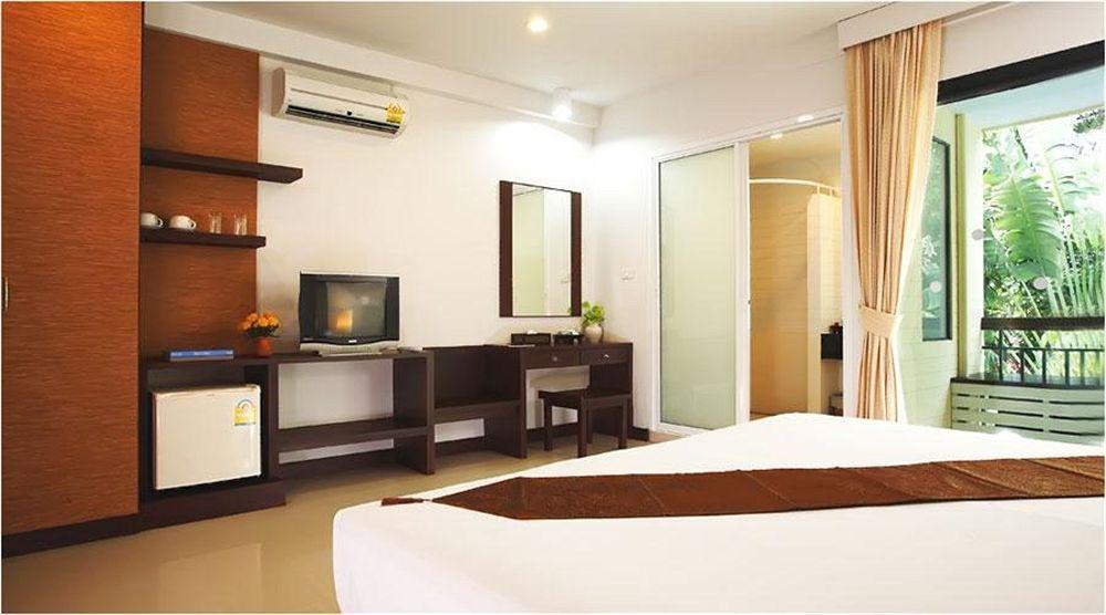 Adema Boutique Hotel 3*
