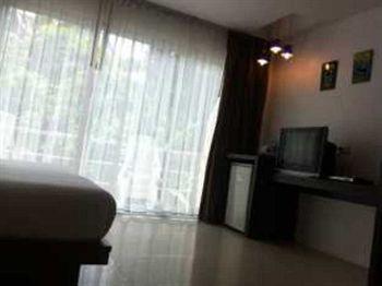 Athome @nanai 8