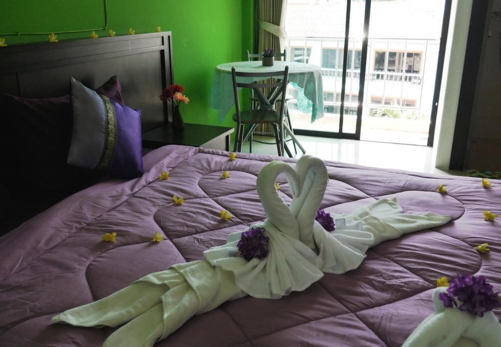 Guest house Thana 2*