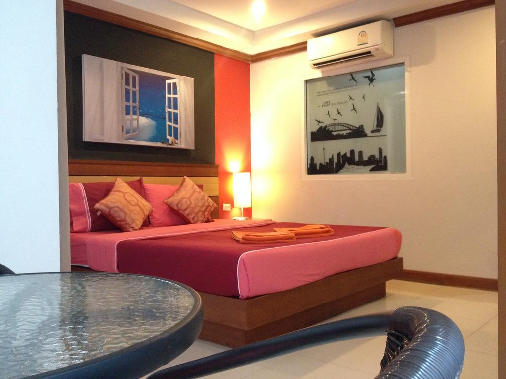Hotel Onibaku Patong