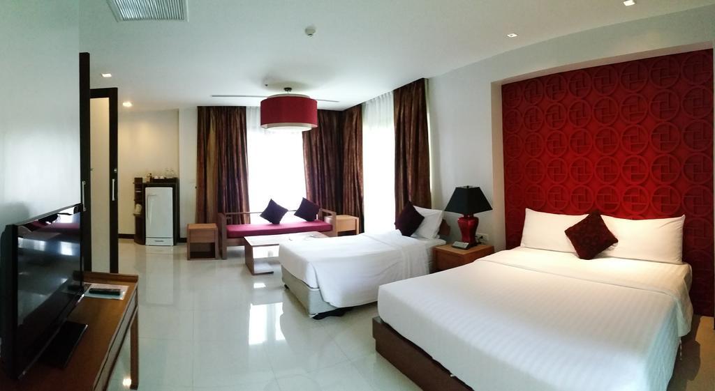 D Varee Resort