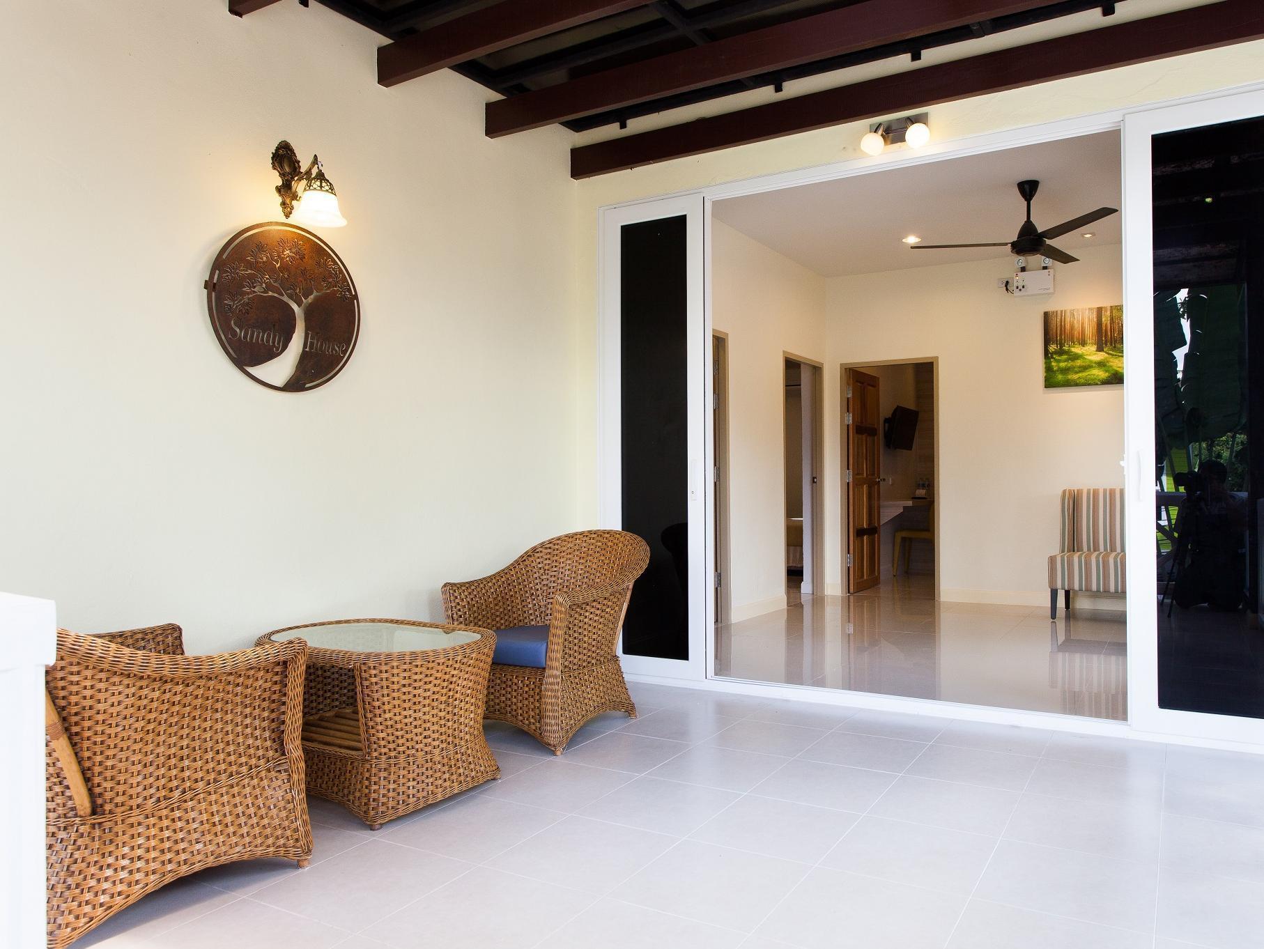 Sandy House 2* Rawai