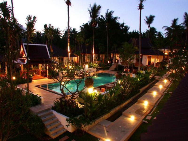 Cocoville Phuket - Sha
