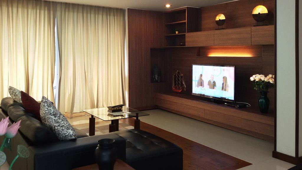 Karon Suite Apartment Apartment