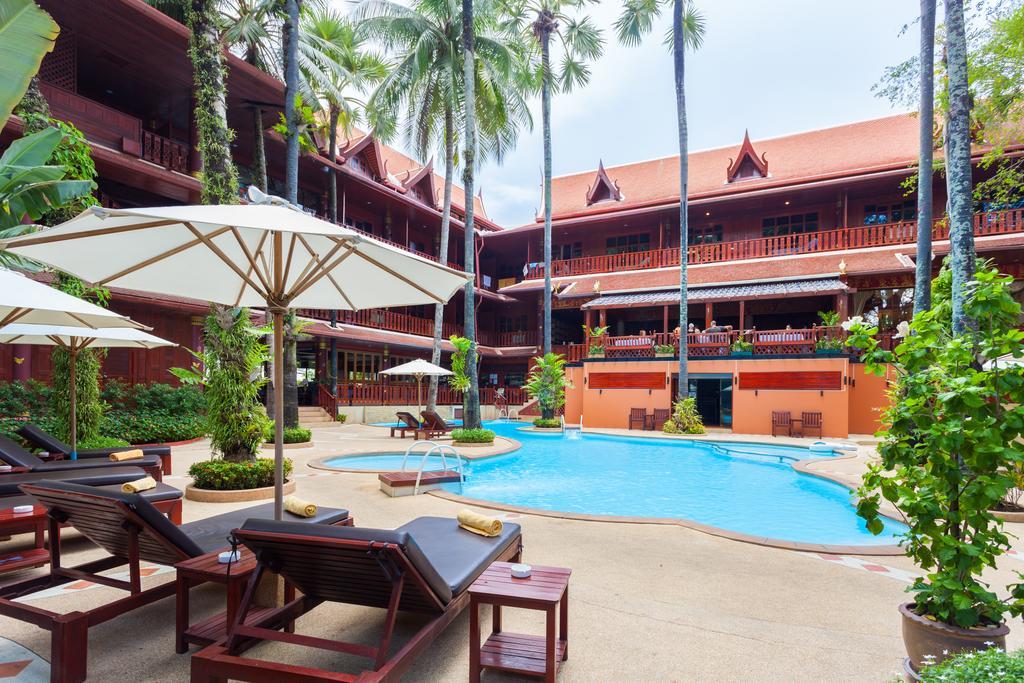 Hotel Royal Phawadee Village - 2 Minutes Walk To The 4*