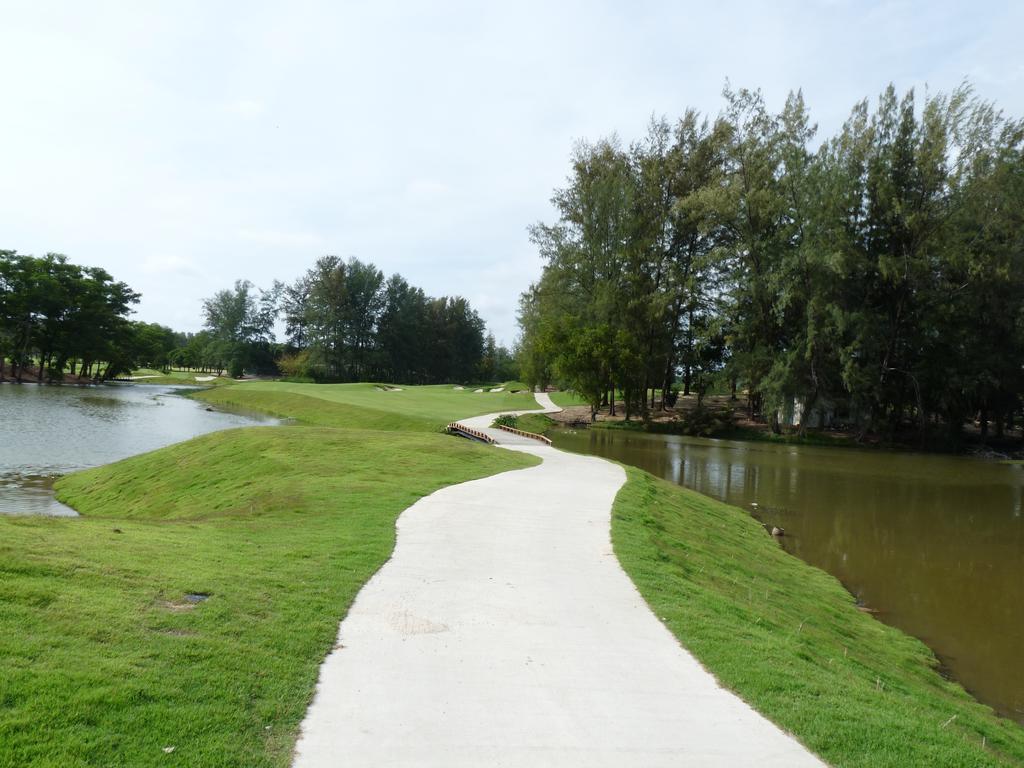 Zcape Condominium Bangtao Beach Apartment