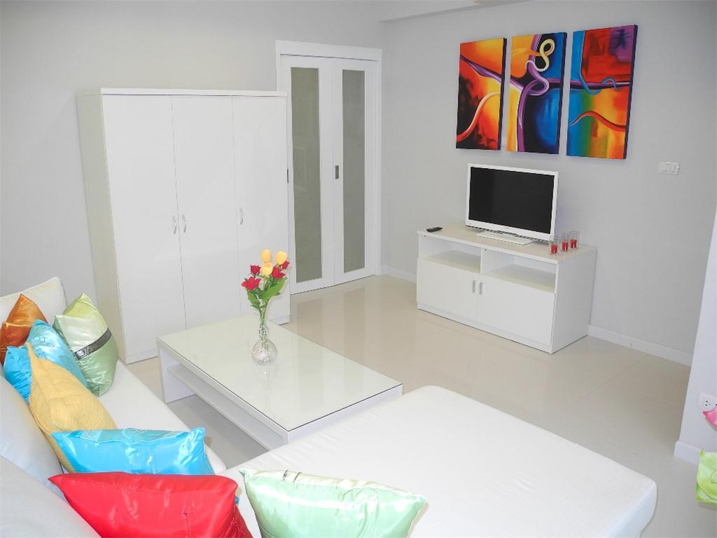 Kata Plaza 1 Bedroom Centrical Apartment *