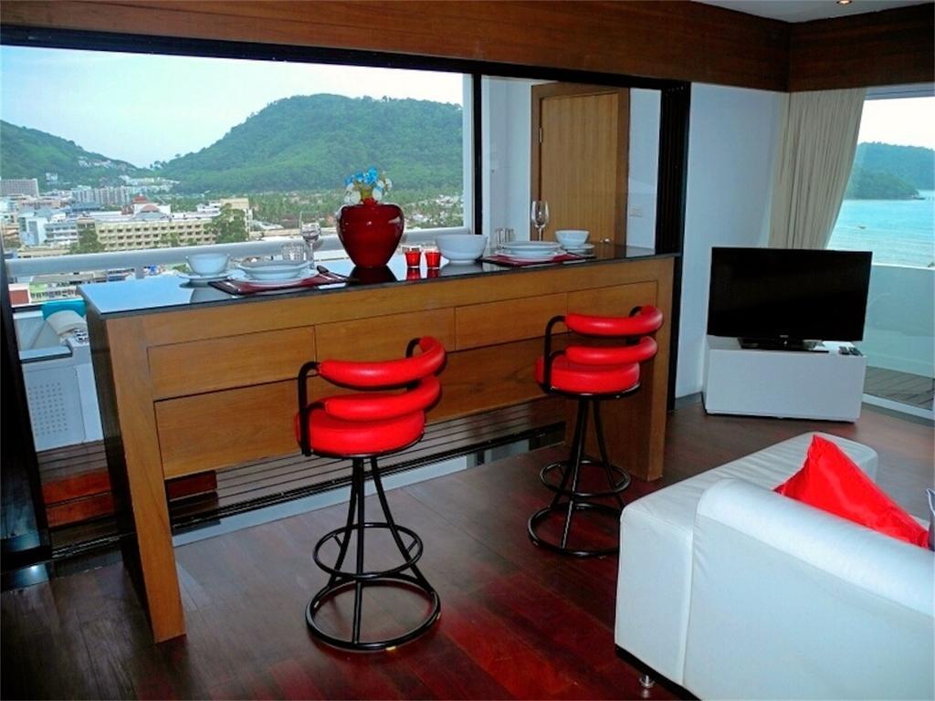Tower 1 Bedroom Great View * Patong