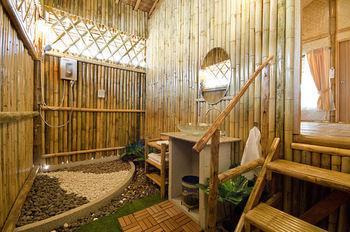 Bamboo Heaven 3*