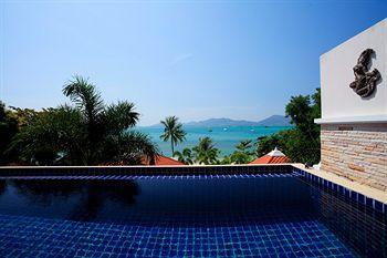 Byg Grand Front & Sea View @ Villa *