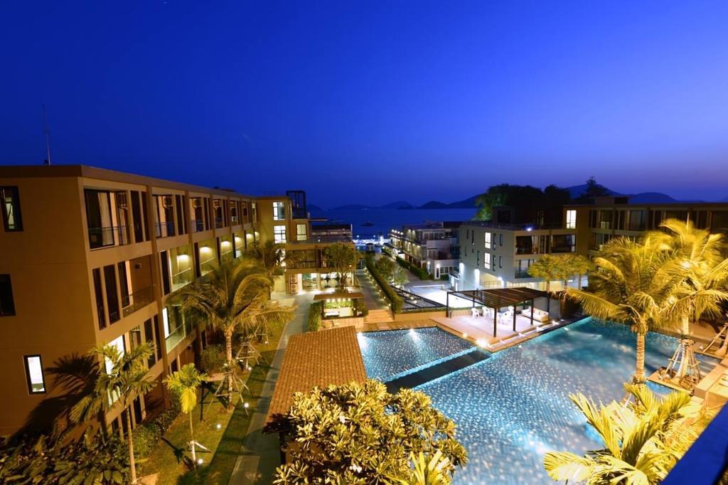 Seaview At Apartment