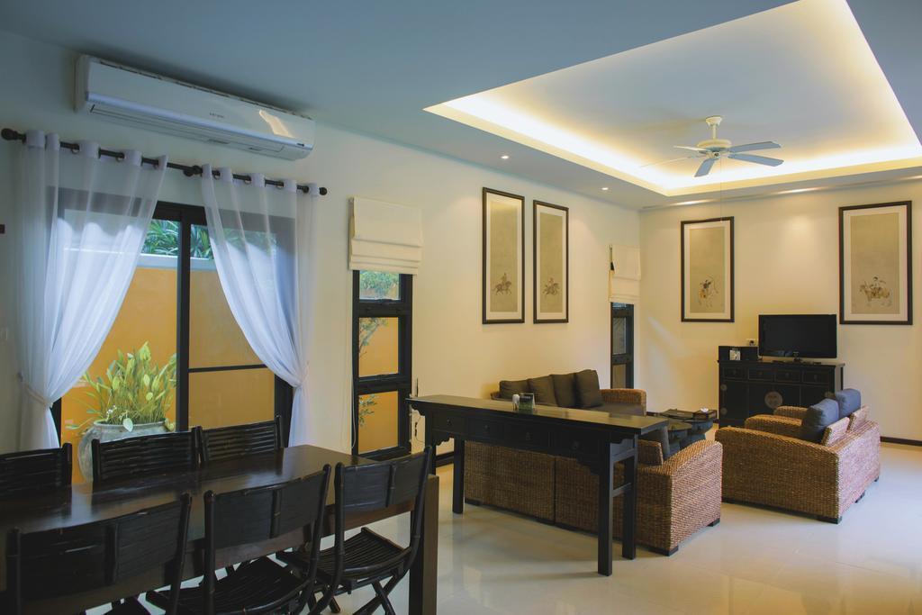 Two Oriental Style Layan Phuket