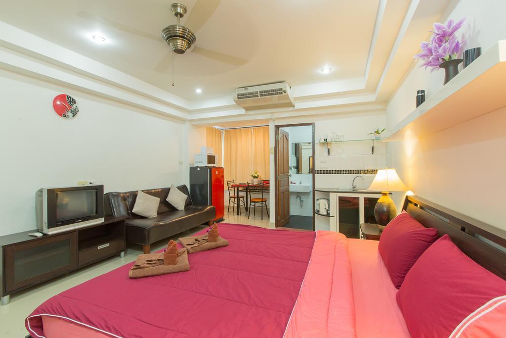 And Apartment Patong