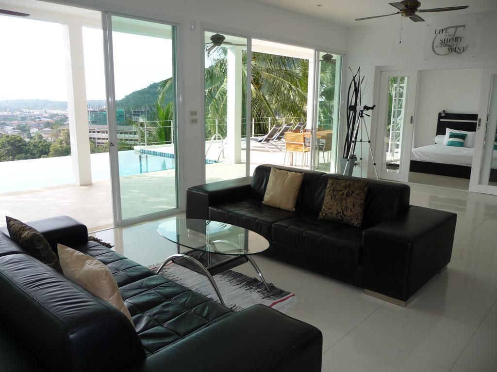 Ginborn 5 Bedroom Pool With Sea View In Villa *