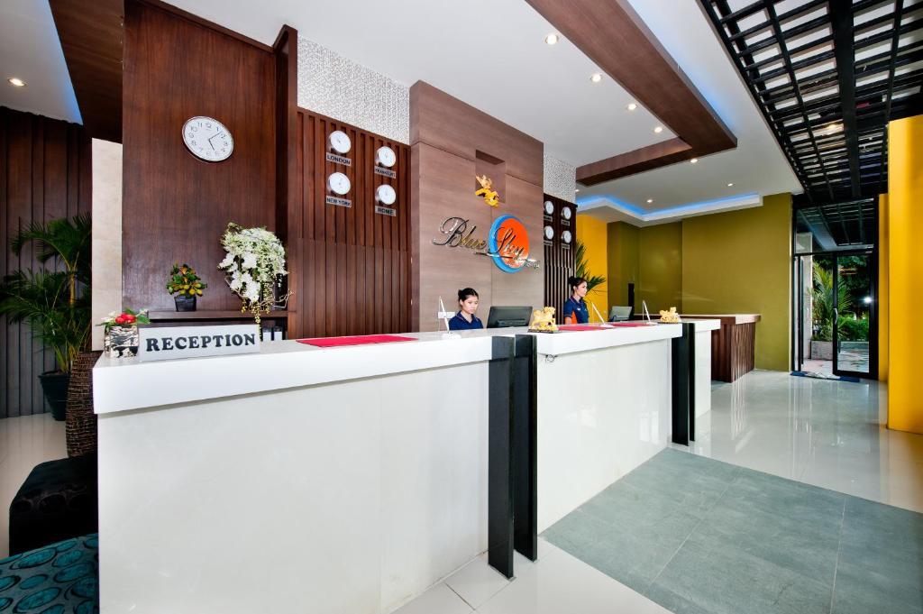 Blue Sky Hotel 3*