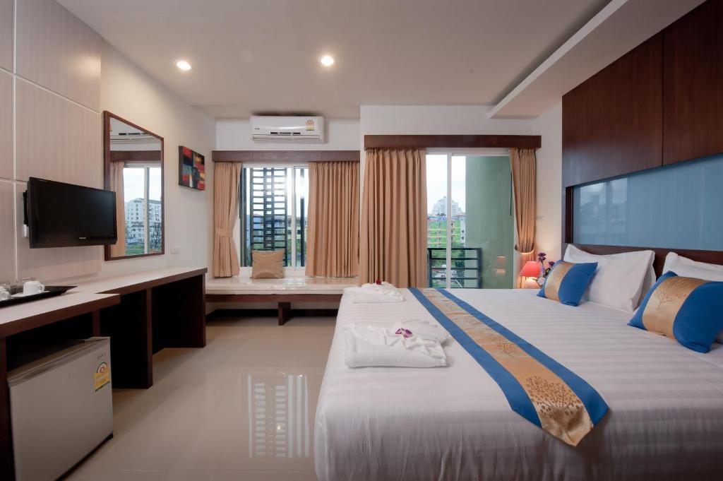 Hotel Blue Sky Patong