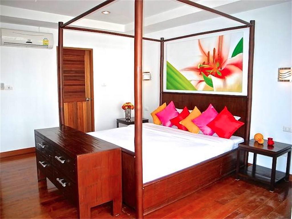 Sunrise 4 Bedrooms In Apartment