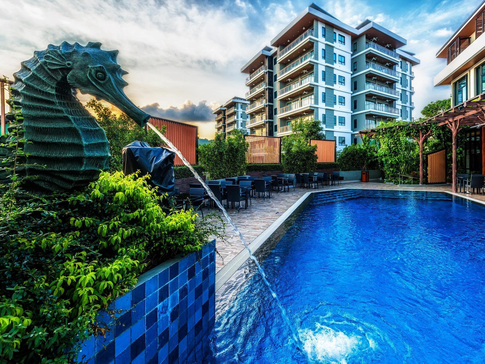 Chalong Miracle Lakeview Aparthotel 4*