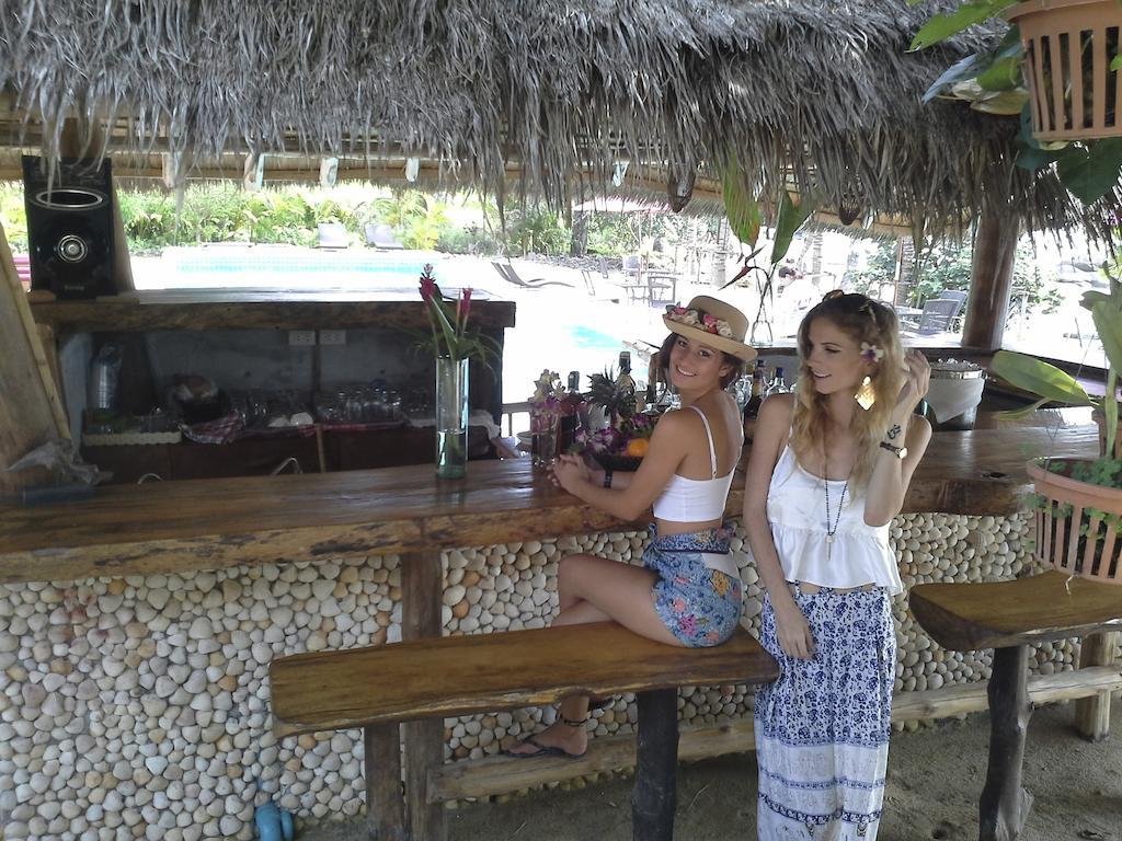 Jindarin Coconut Island