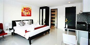 Hotel One World One Naiharn
