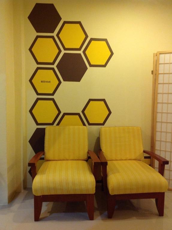 Hostel Beehive *