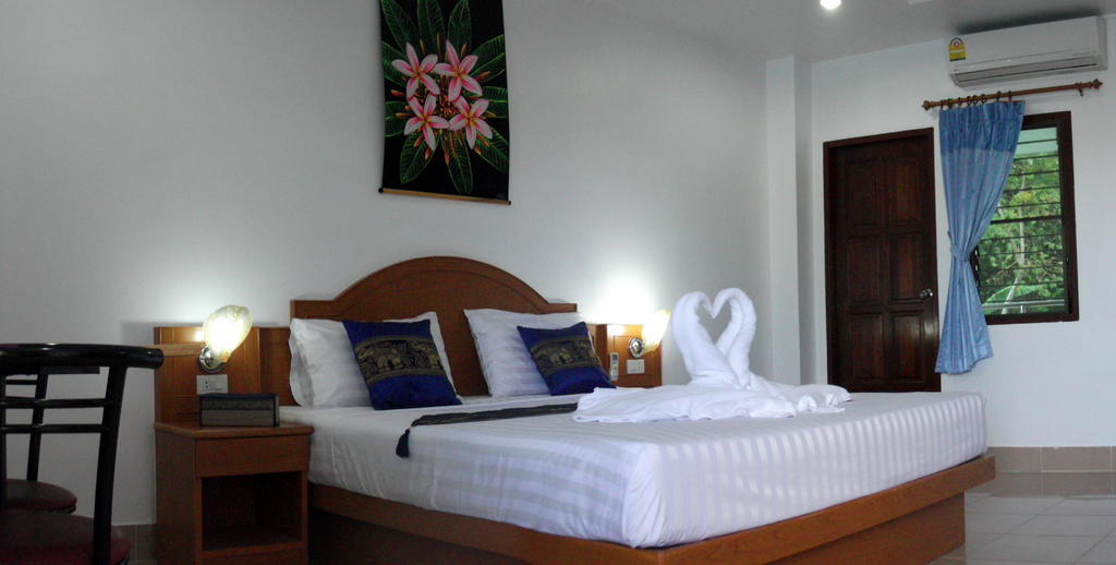 Guest house Neeraja 2*