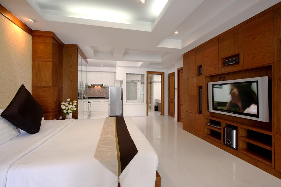 Hotel Rayaburi Club Patong