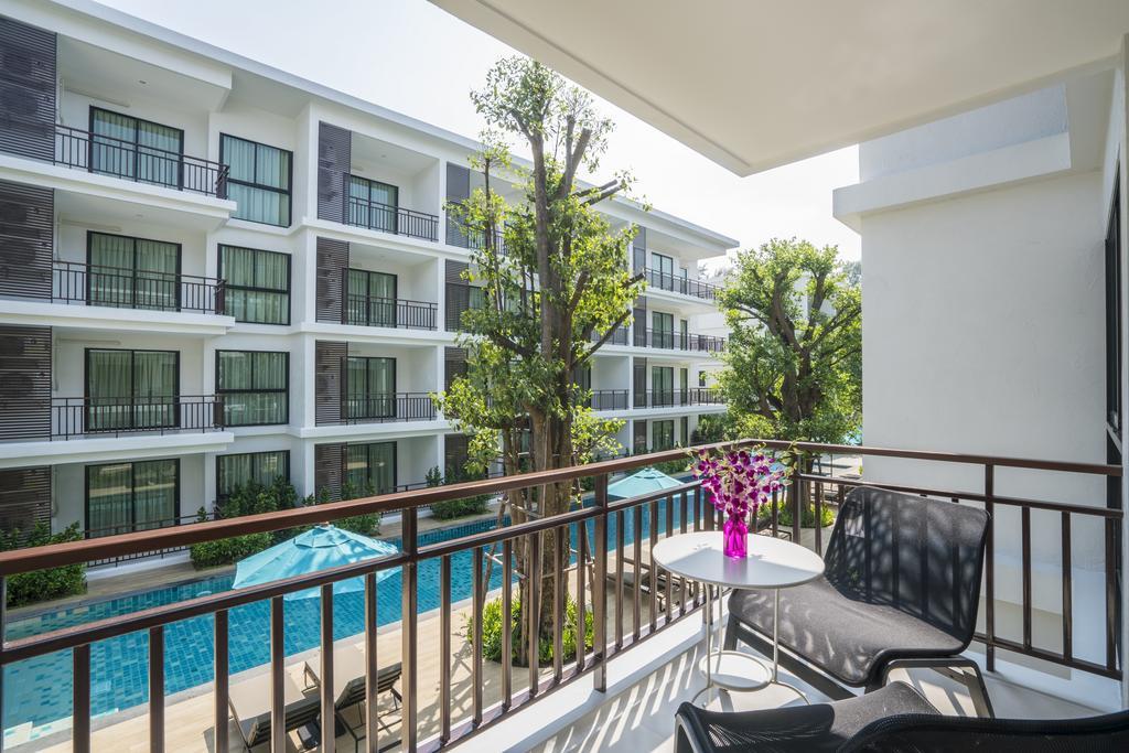 Apartment In The Title
