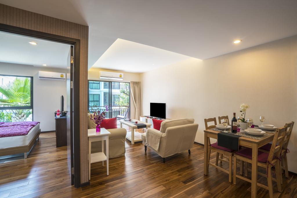 Apartment In The Title *