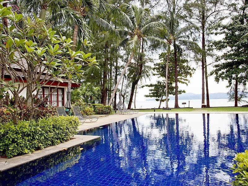 Chai Nam Bang Tao Beach (Phuket)