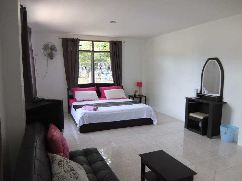 Inn Similan Bang Tao Beach (Phuket)