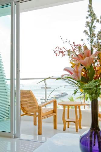 Hotel Rayaburi Club 3*