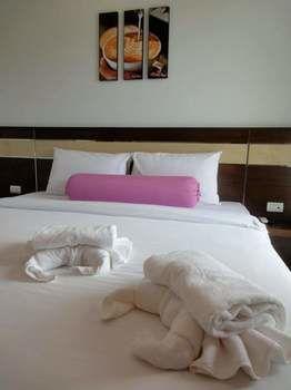 I-kroon Cafe & Patong