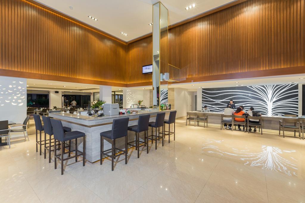 Resort The Charm - Sha Certified Phuket