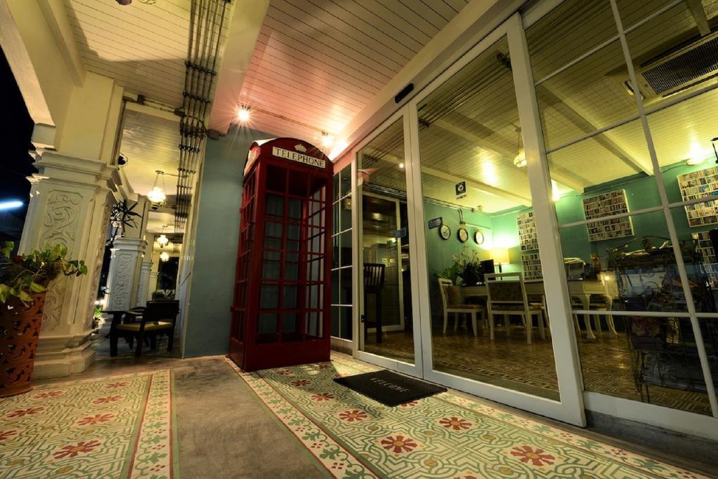 Hotel Baan Phuanda 3*