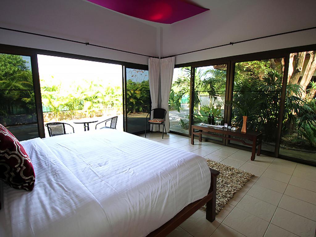 Villa Phuket Cleanse Fitness & Health Retreat Nai Harn
