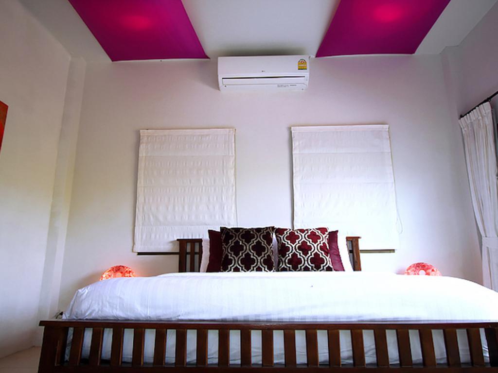 Villa Phuket Cleanse Fitness & Health Retreat Nai Harn