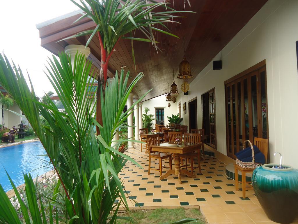 Acomodação com café da manhã  Villa Angelica Bed And Breakfast In Phuket 4*