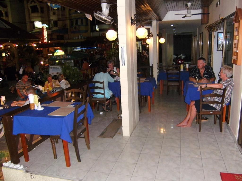Seabreeze Guest house Karon