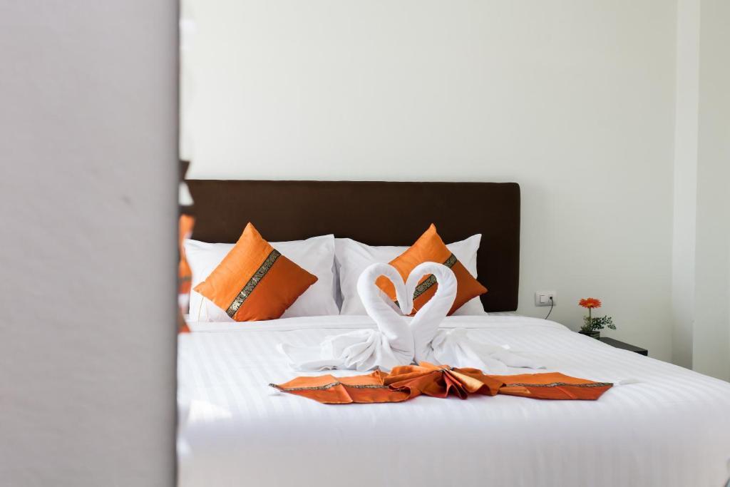 Mochic Nanai Guest house Patong