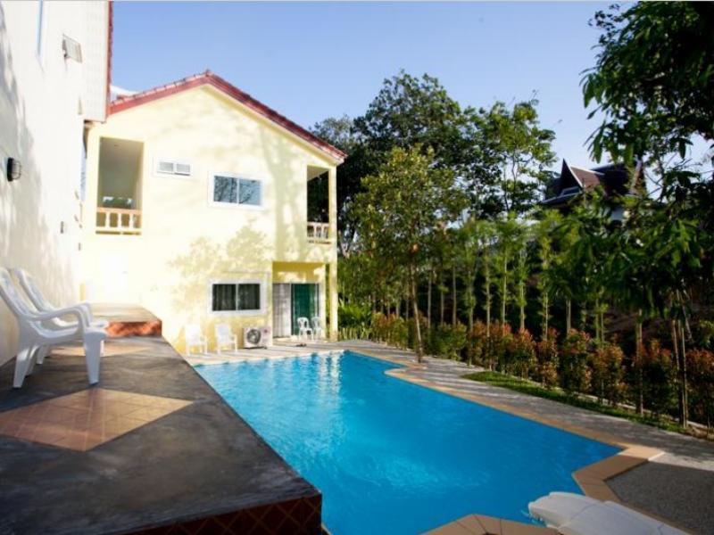 Hotel Lucky Lek