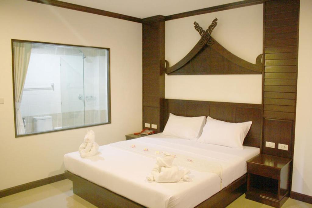 Hotel Santi White