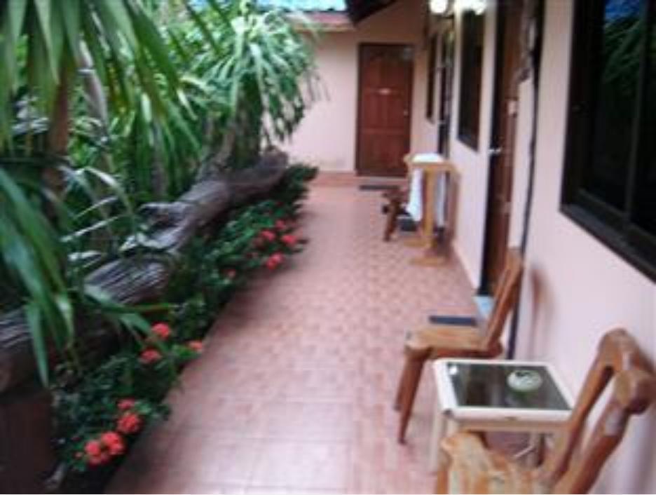 Discovery House Sha Resort 2*
