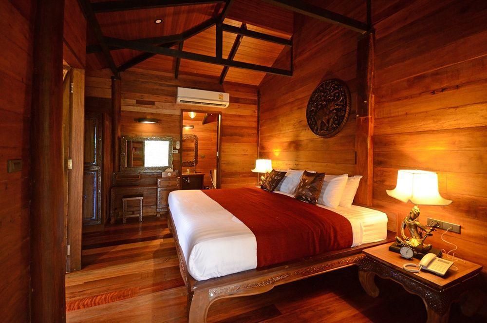 Ananta Thai Pool Resort Phuket