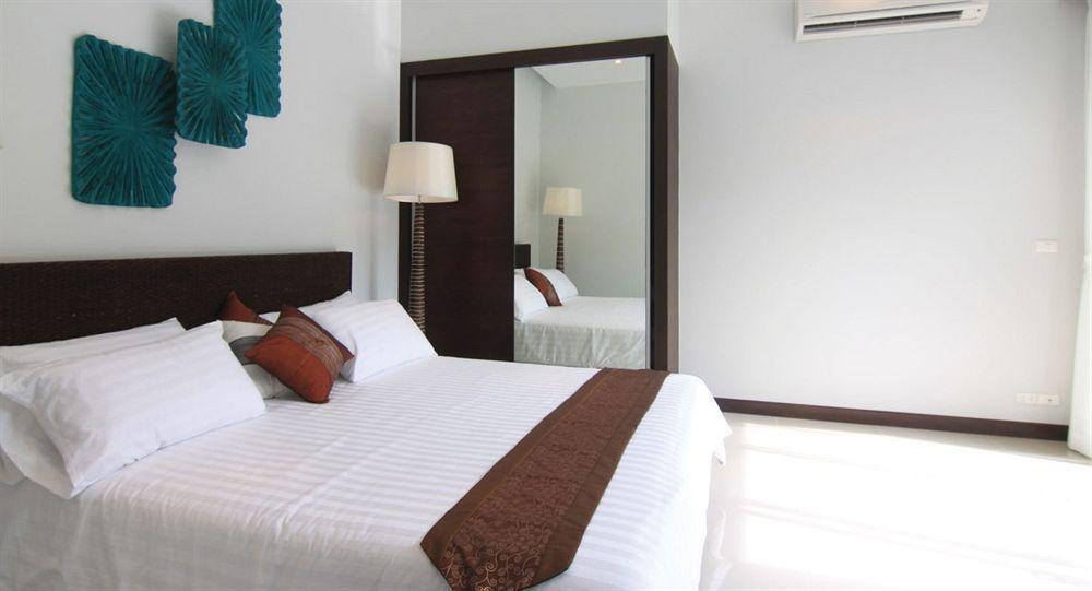 Ananta Thai Pool 4*