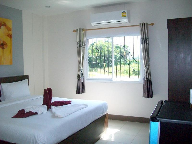 Baan Yuyen Casa de hóspedes Karon