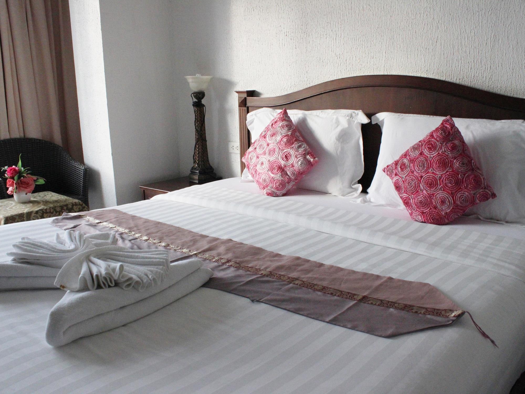 Pimnarah Privileged Service Guest house *