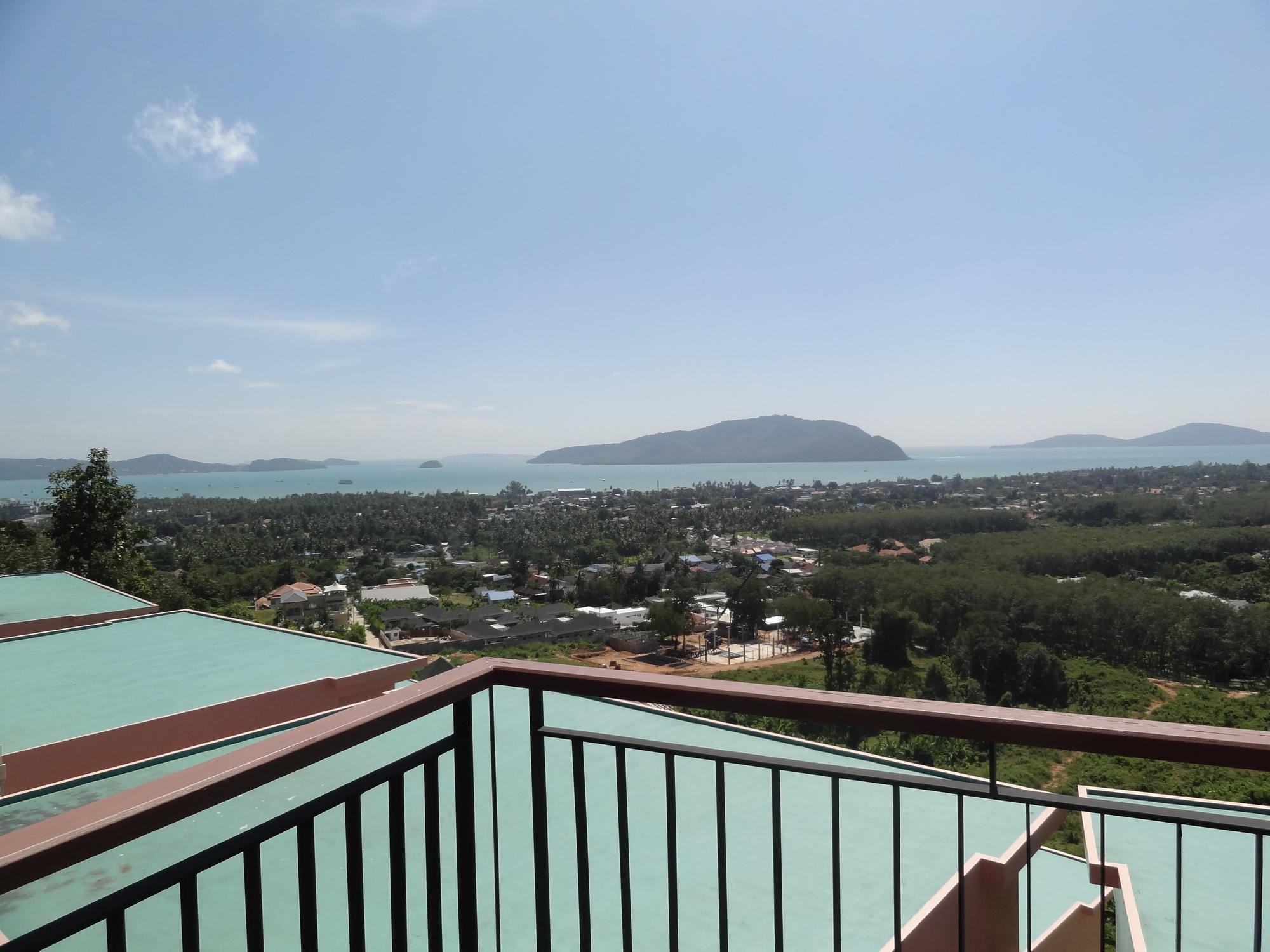 The View Rawada Phuket 4* Rawai